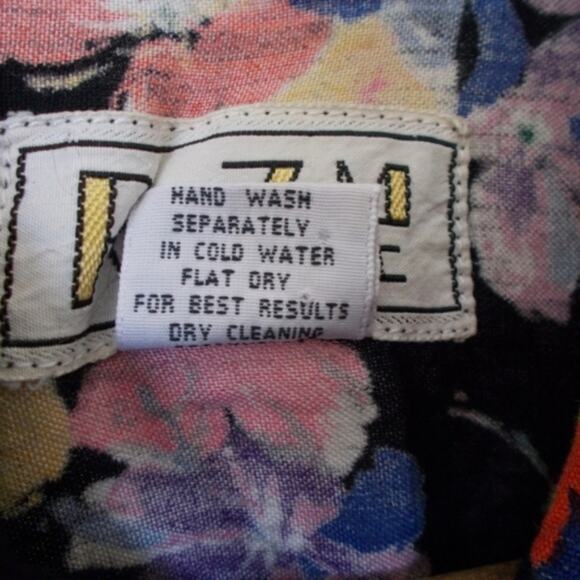 Vintage 7M Razzle Black Floral Cropped Tie Front Shirt 80's 90's Sz Small - Picture 7 of 7
